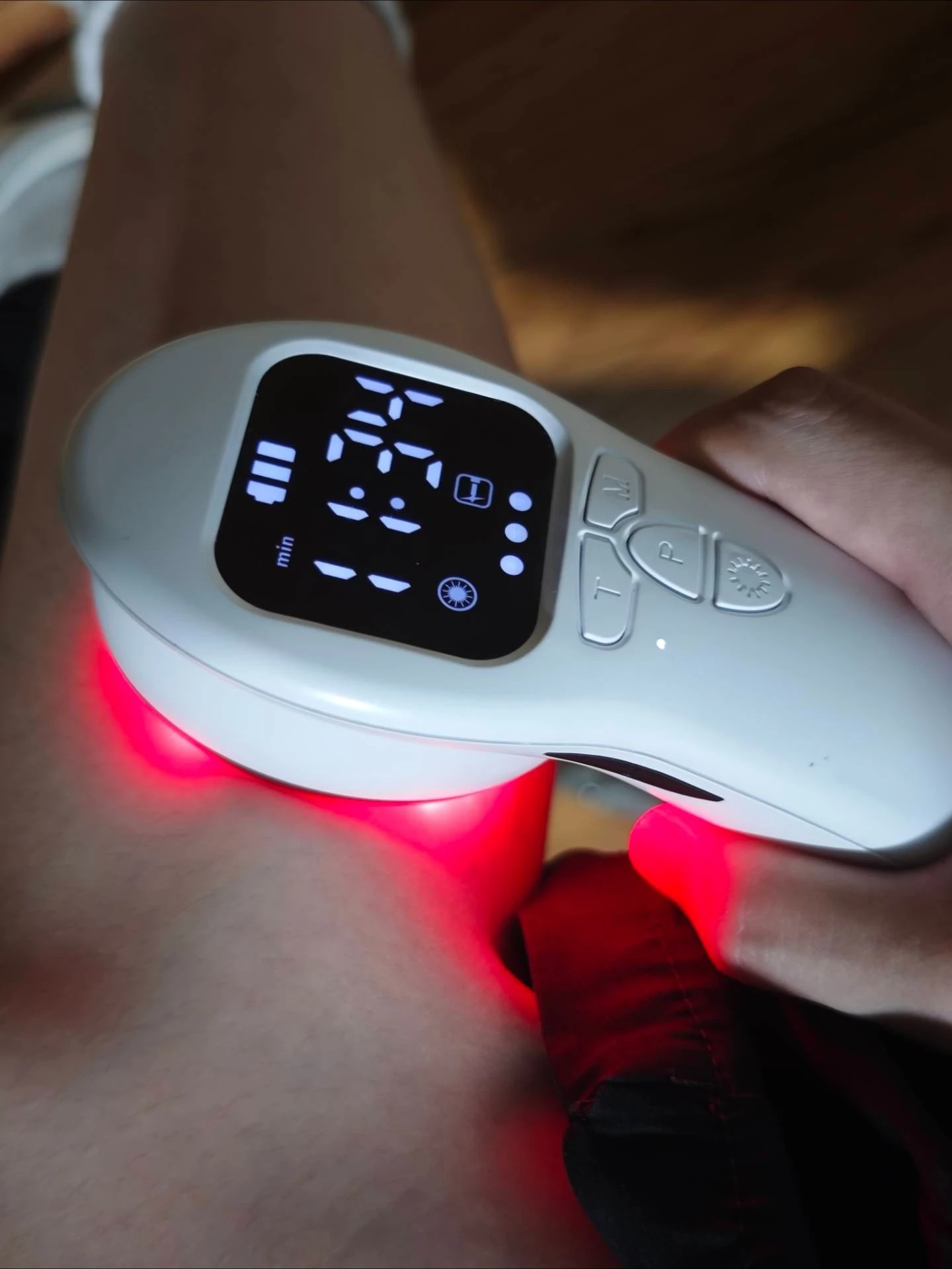 

T03 Профессиональное лазерное устройство, срок службы 1000 часов диодов, аккумуляторная батарея