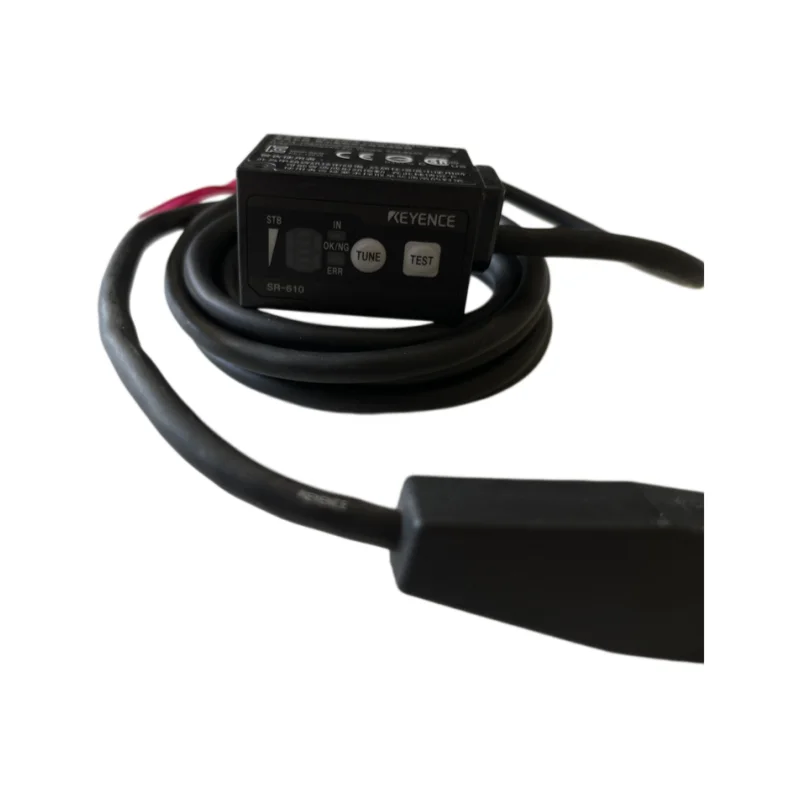 KEYENCE SR-610 SR-600HA SR-710 SR-600 SR-700 Distance Type in 2D Code Reader Used for Error Prevention Verification in Stock