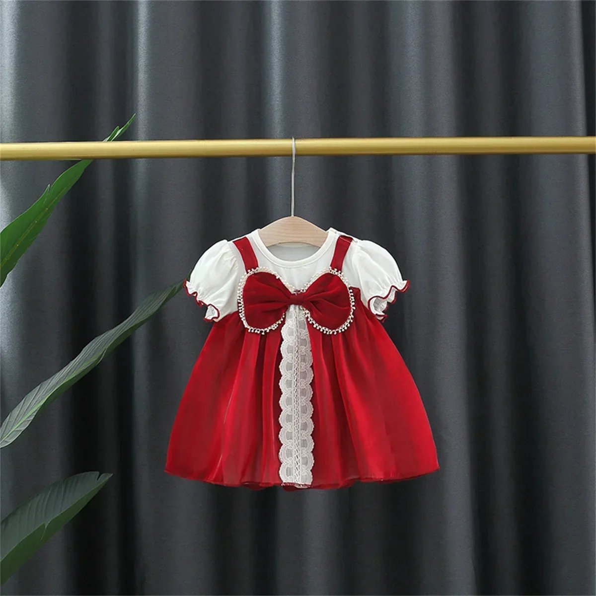 

Baby Princess Summer Dress Girl Baby Bow Strap Short Sleeve Skirt Beautiful Birthday Party Christmas Knee Length Clothing