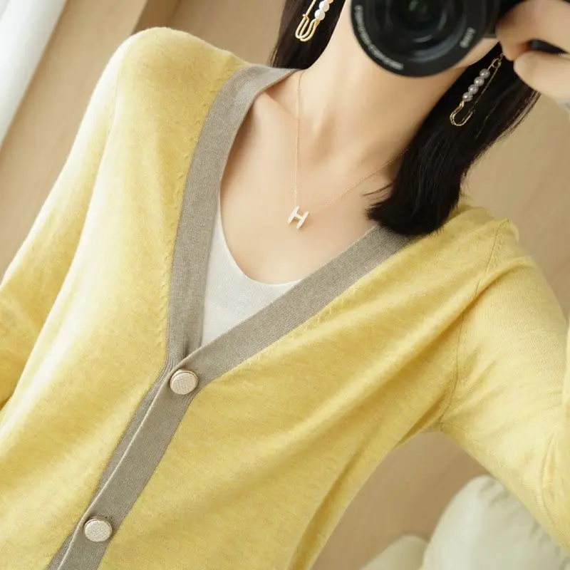 2024 Spring and Autumn New Arrivals Color Block Knitted Cardigan V-Neck Women\'s Clothing Loose Long Sleeve Sweaters Cardigan