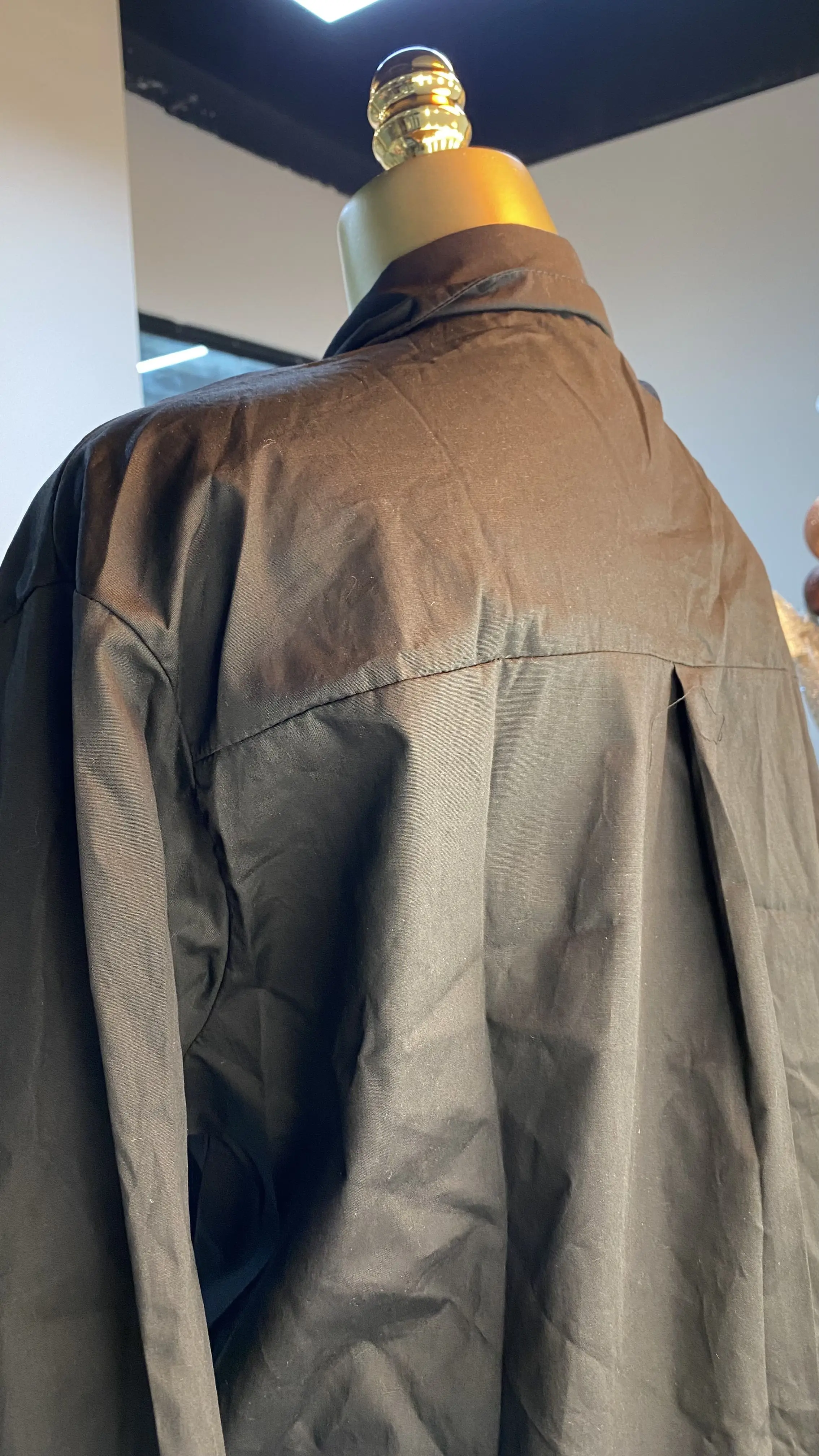 Boutique al por mayor 2025 otoño nueva moda bordado slim fit suelto versátil temperamento camisa de manga larga para mujer-GZMM390