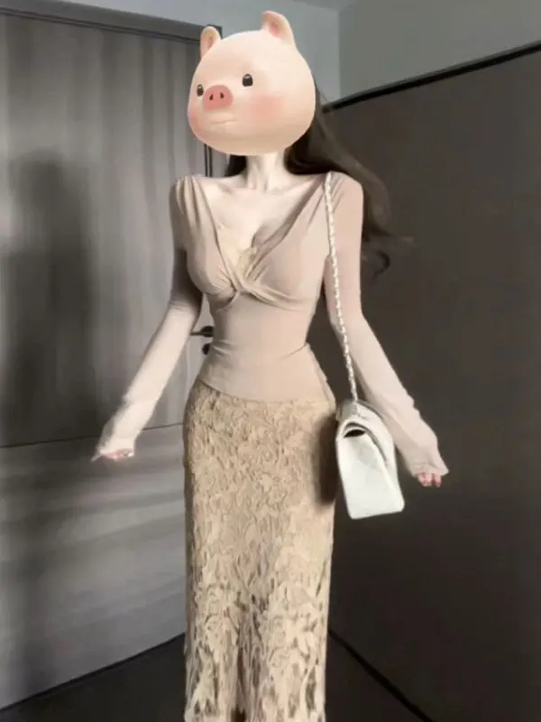 

Sexy Pure Desire Lace Half-length Skirt Set V-neck Two-piece Suit Comfortable Mid-weight Autumn Fashion for Young Women