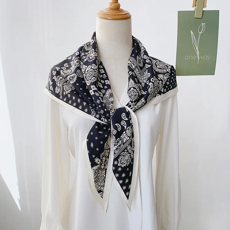 Womens Summer Trian… - image