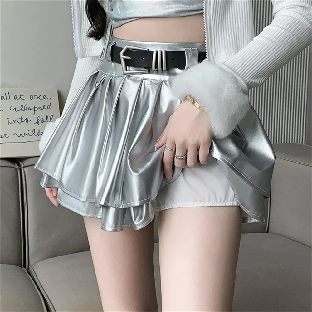 Women's A-line Silver Black Pleated Skirt Vintage 90s Aesthetic Y2k Mini Harajuku Punk Mini Skirt Summer 2000s Cutecore Clothes