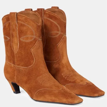 2024 春と秋の新女性の 5 センチメートルローヒールショートブーツファッショナブルな多機能女性のスクエアヘッドミッドソールブーツ