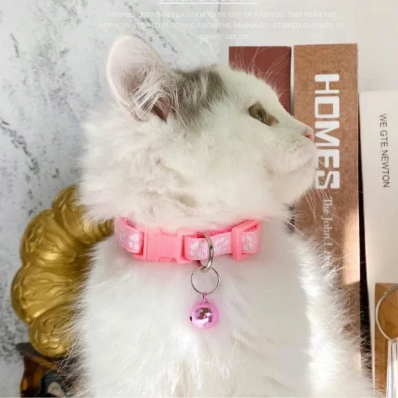 1PC Pet Cat Dog Collar Color Pattern Cute Bell Adjustable Collar 1.0CMide Retractable 17CM -26CM