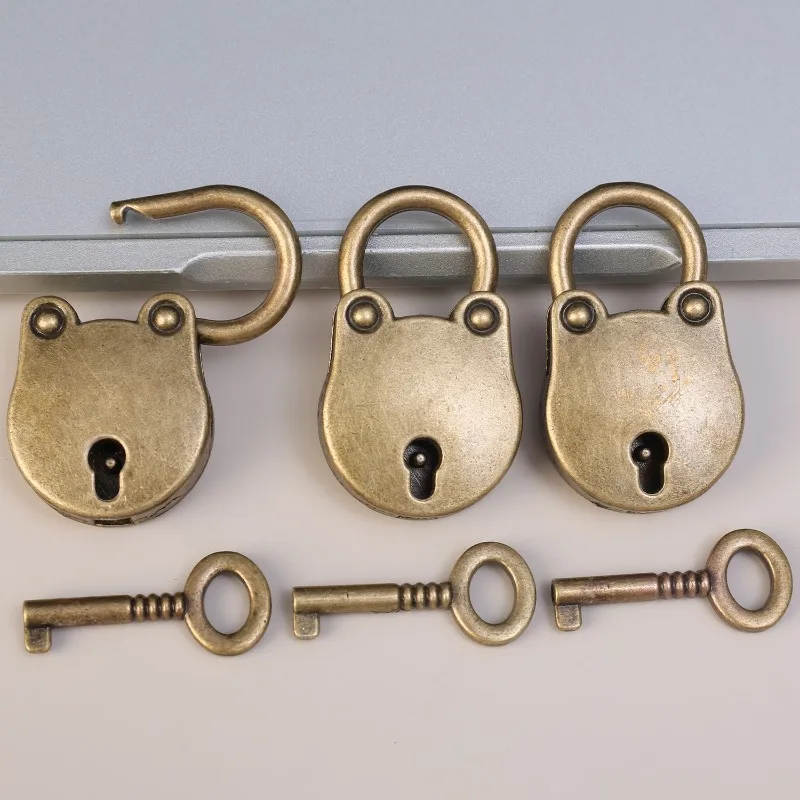 20/1 قطعة العتيقة برونزية غلق بمشبك قفل معدني خمر الدب الصغير قفل صندوق الأمتعة مفتاح قفل لصندوق المجوهرات علبة خشبية الأجهزة