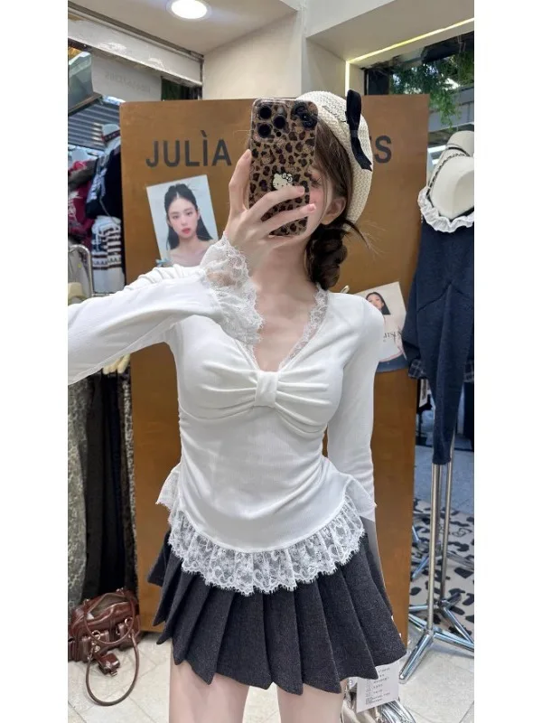 

plus Size Pure Desire V-Neck T-Shirt Women's Long Sleeve Slim Fit Base Layer Shirt Korean Style Commute Lace Winter Fashion