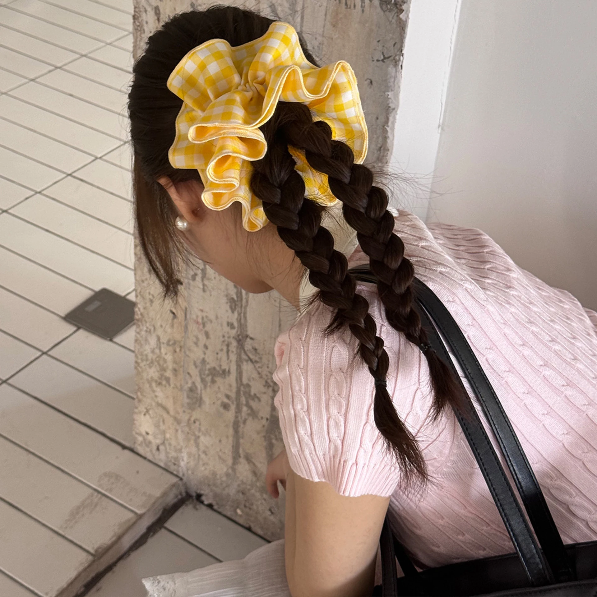 1 Stück koreanischer gelber Vitalitätskaro-romantischer großer Haargummi, süßer Blumenknospen-Haargummi, personalisierter Haarschmuck