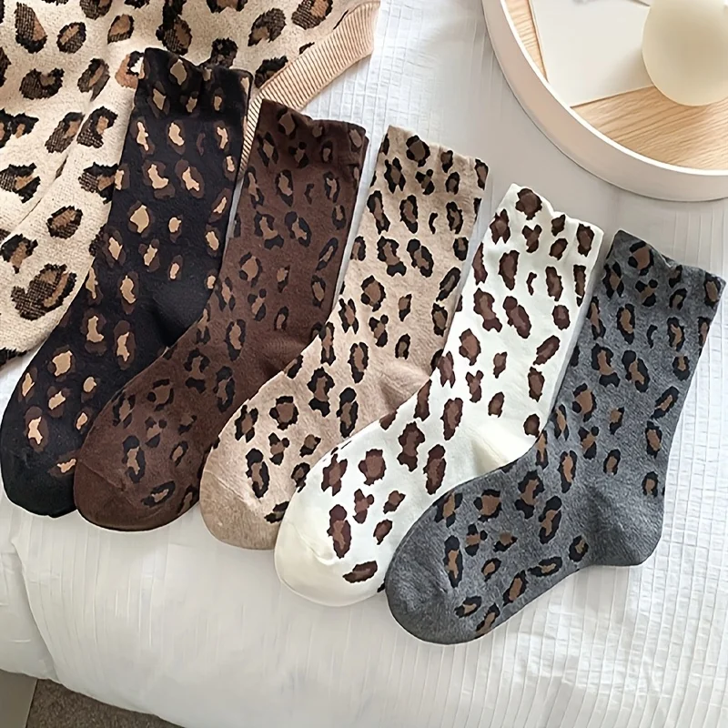 Thermal Crew Socks for Women, Leopard Print Cotton Cozy Quarter Socks Warm Neutral Ankle Socks for Women