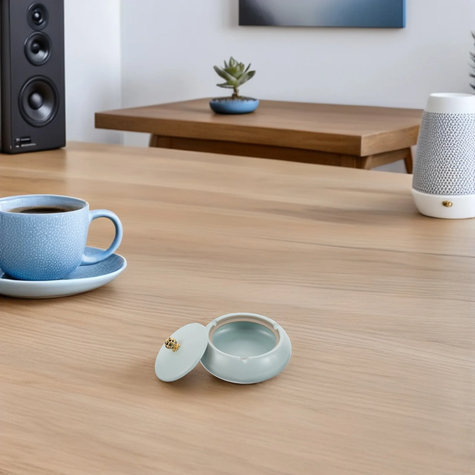 

Попельницы Внутренняя пепельница для наружного патио Декоративная с крышками Сигареты