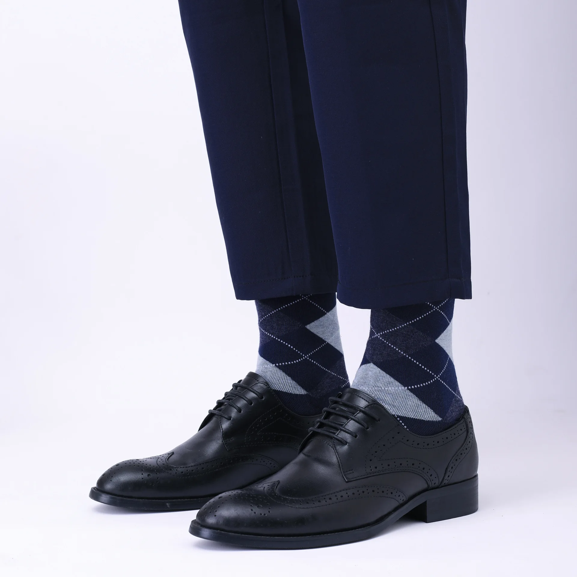 

3pairs Sock Leisure Athletic Sports Crew Dress Men Solid Striped plus-size Business Stockings mid-calf Autumn Winter B2W119
