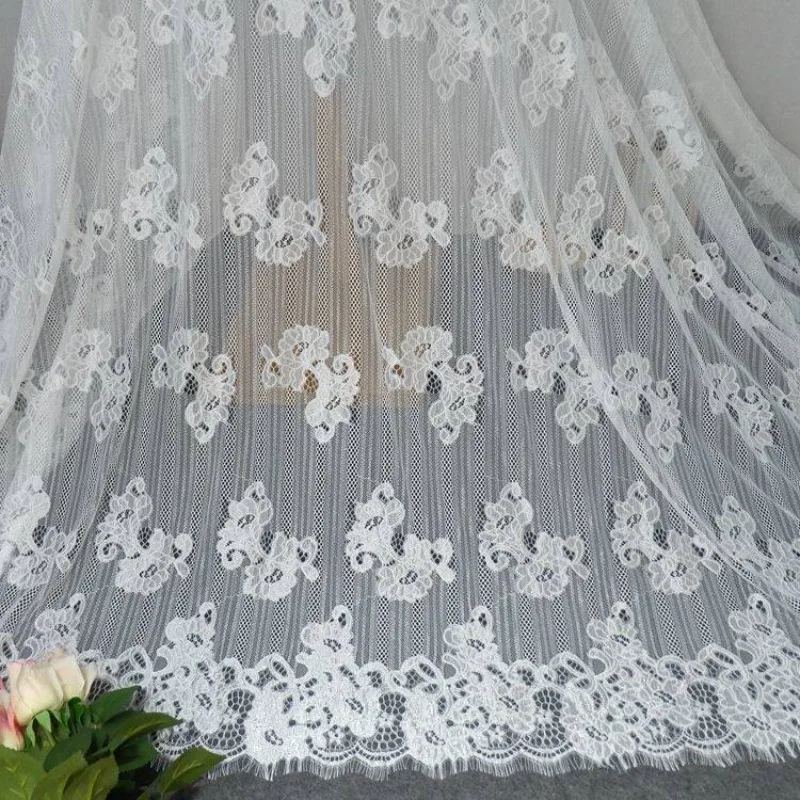 

1.5x3m Export French Eyelash Lace Fabric Ideal for Dresses and Cropped Tops Clothing Accessories Set