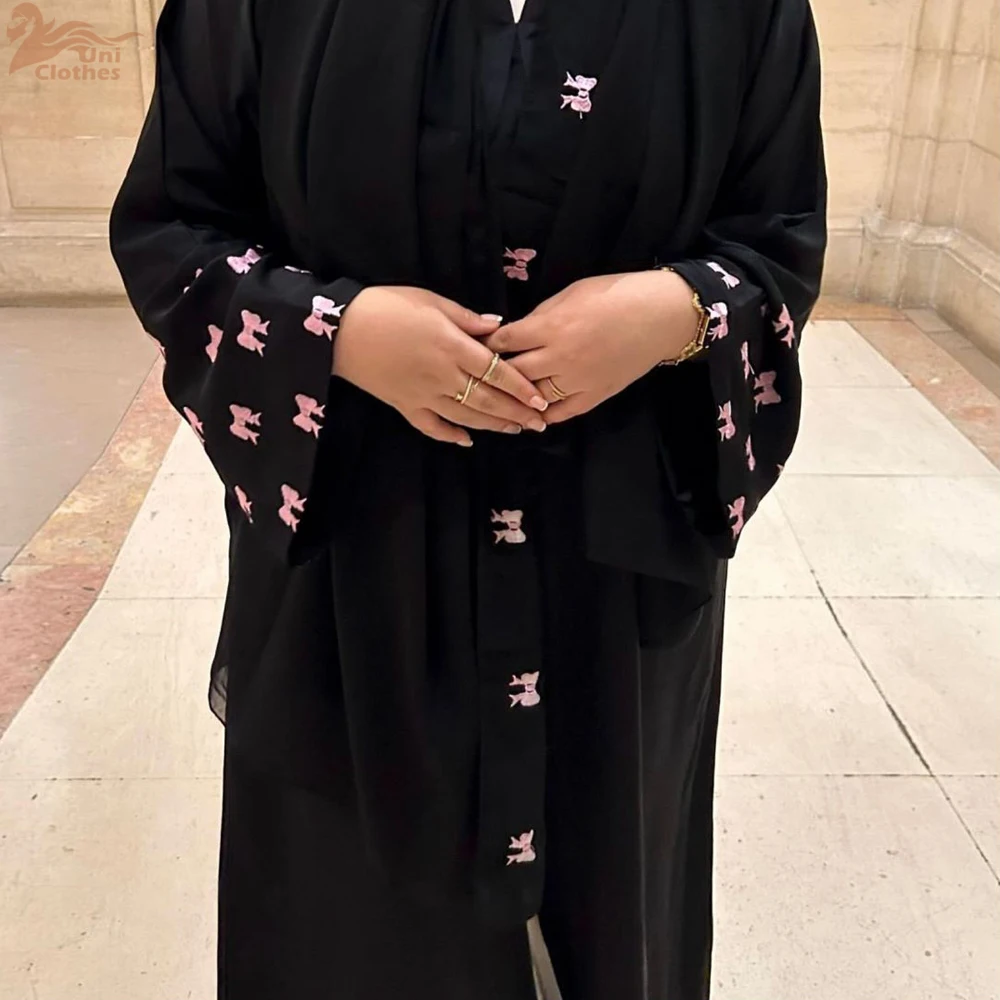 

2024 Dubai Butterfly Embroidery Muslim Modest Cardigan for Women Ramadan Saudi Arabia Black Hijab Abaya Islam Turkey Kaftan Robe