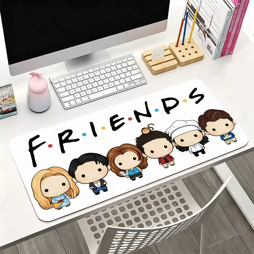 Comedy TV F-Friends Mauspad, große, rutschfeste, wasserdichte Matte, Tastaturunterlage mit genähtem Rand für Gaming, Alltag, Büro