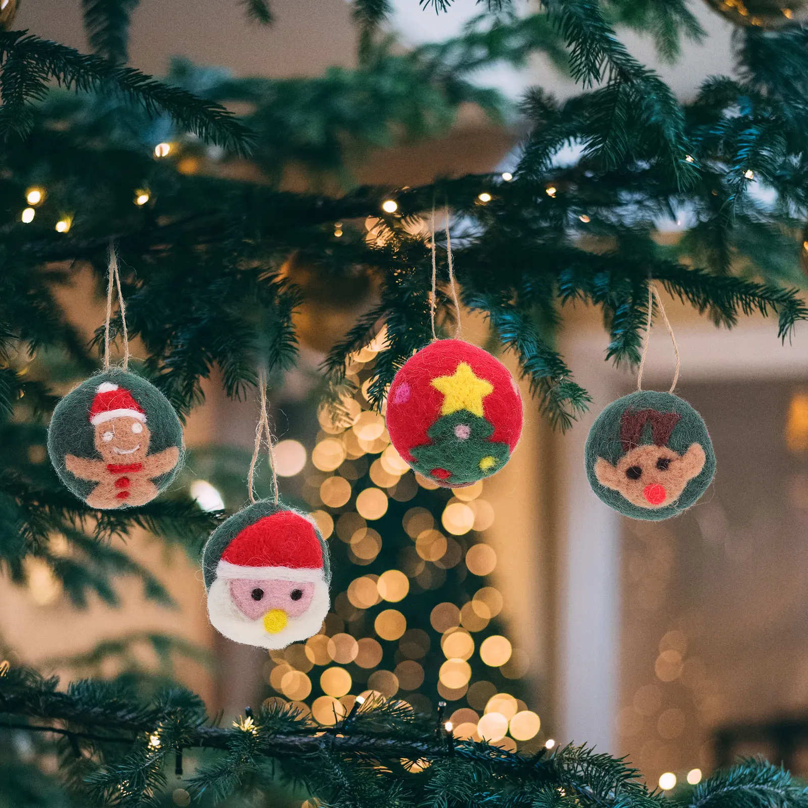 

5 Pcs Miniature Wool Felt Pendant naments for Christmas Tree Decorations Xmas Balls Hanging Accessories Home Garden Party