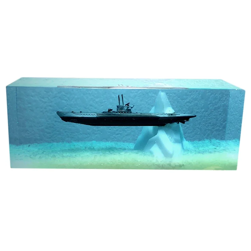 Epoxy submarine resin handicraft ornament jewelry car decoration creative Valentine's Day birthday gift men and women