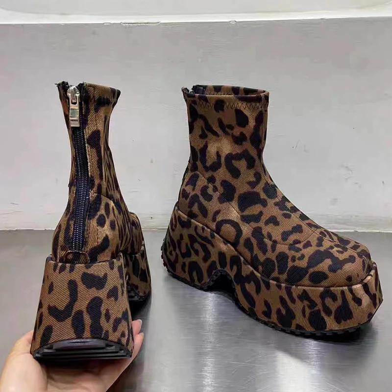 Round head Ankle Boots Fashion Boots Sexy Platform Print Leopard New Mid Heel Ankle Boot women Vintage Casual Ladies Riding Boot