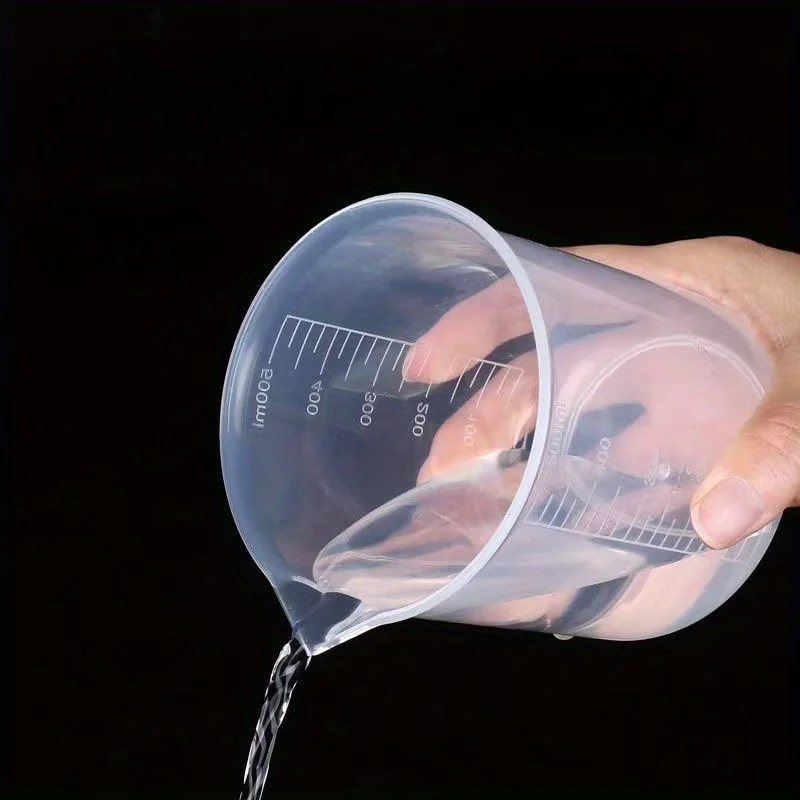 1pc Transparent Plastic Measuring Cup with Graduated Scale -500ml, Food-Safe Liquid Jug for Kitchen, Baking, and Cooking