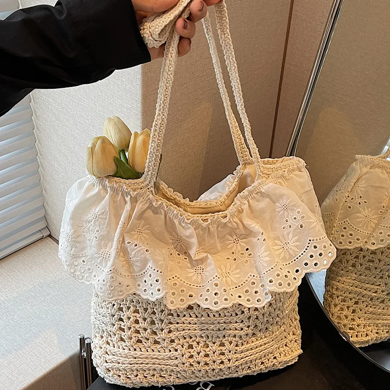 

2025 Summer Large Capacity Tote Bag for Women Lace Crochet Shoulder Purse Stylish Hollow Out Woven Bag College Student Casual