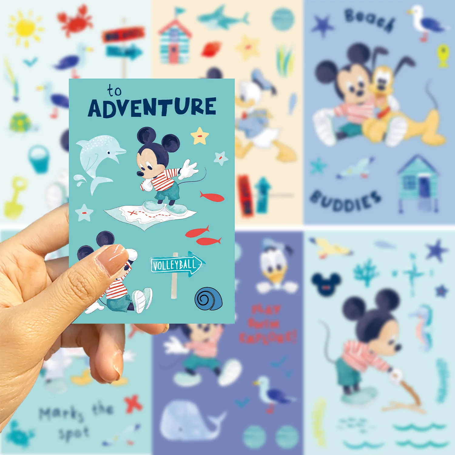 Disney Mickey Mouse Travel Puzzle Etiqueta, DIY, telefone, laptop, bagagem, skate, decalques de grafite, diversão, presente do miúdo, 8 folhas, 16 folhas