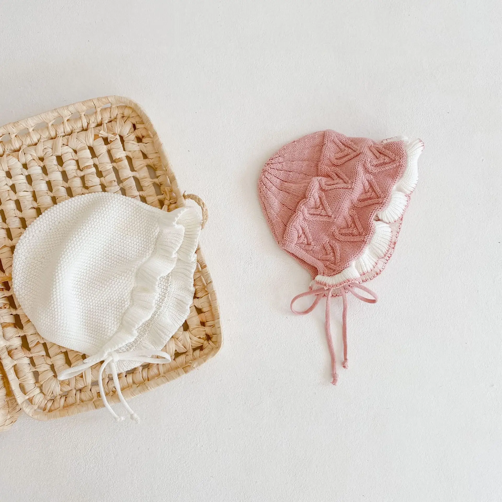 Spring and Autumn new style baby girl 3 months -3 years old lotus leaf edge knitted versatile yarn hat