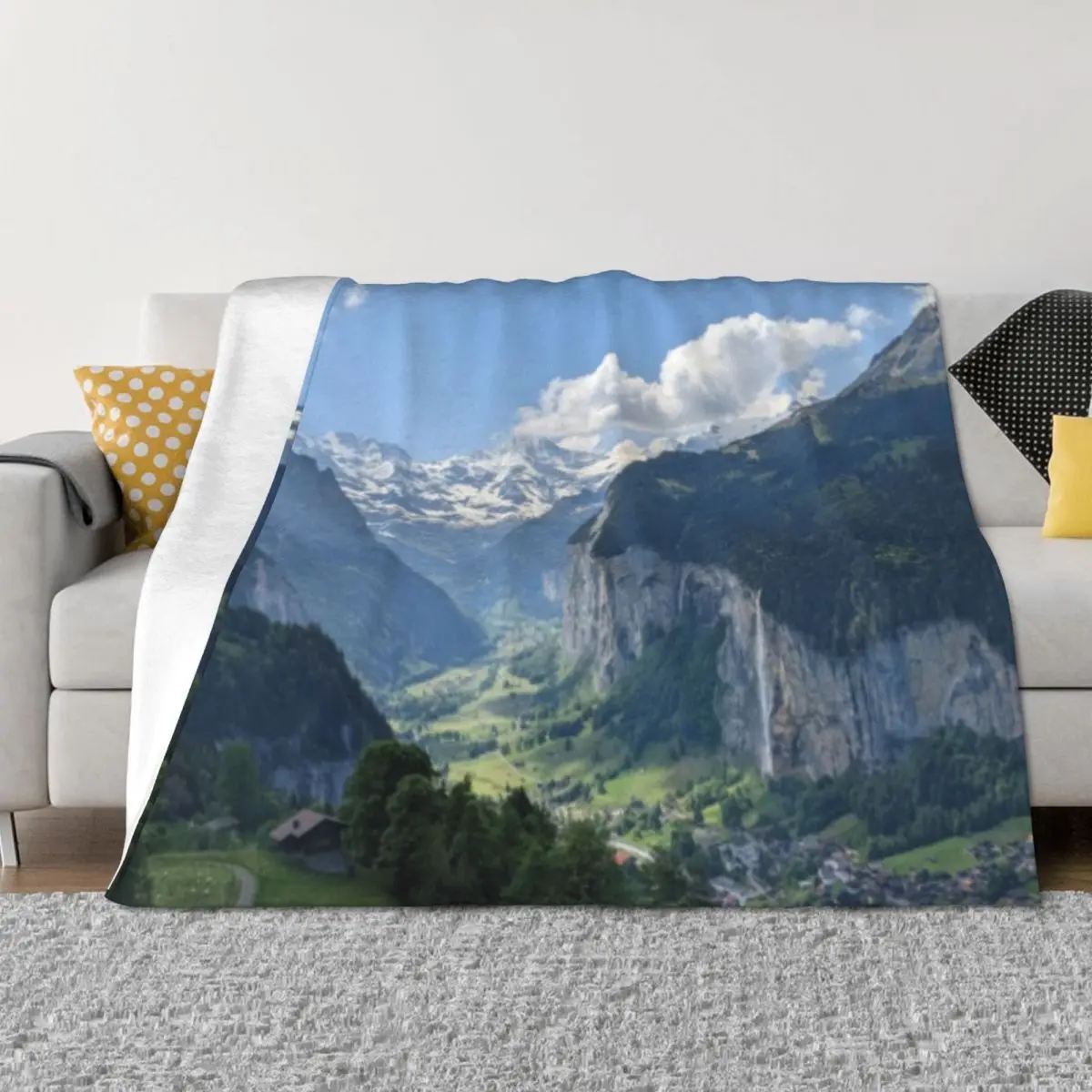 

Swiss Alps mountain pass Throw Blanket Luxury Thicken Thermal Kid'S Blankets