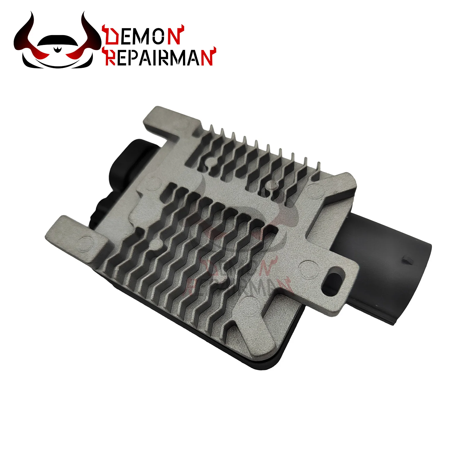 

Релейный модуль управления вентилятором охлаждения для FORD FOCUS II 1.4L 1.6L 2.5L 04-12 MONDEO IV 2.0L 2007-2014 VOLVO S80 I 940002904 940002906