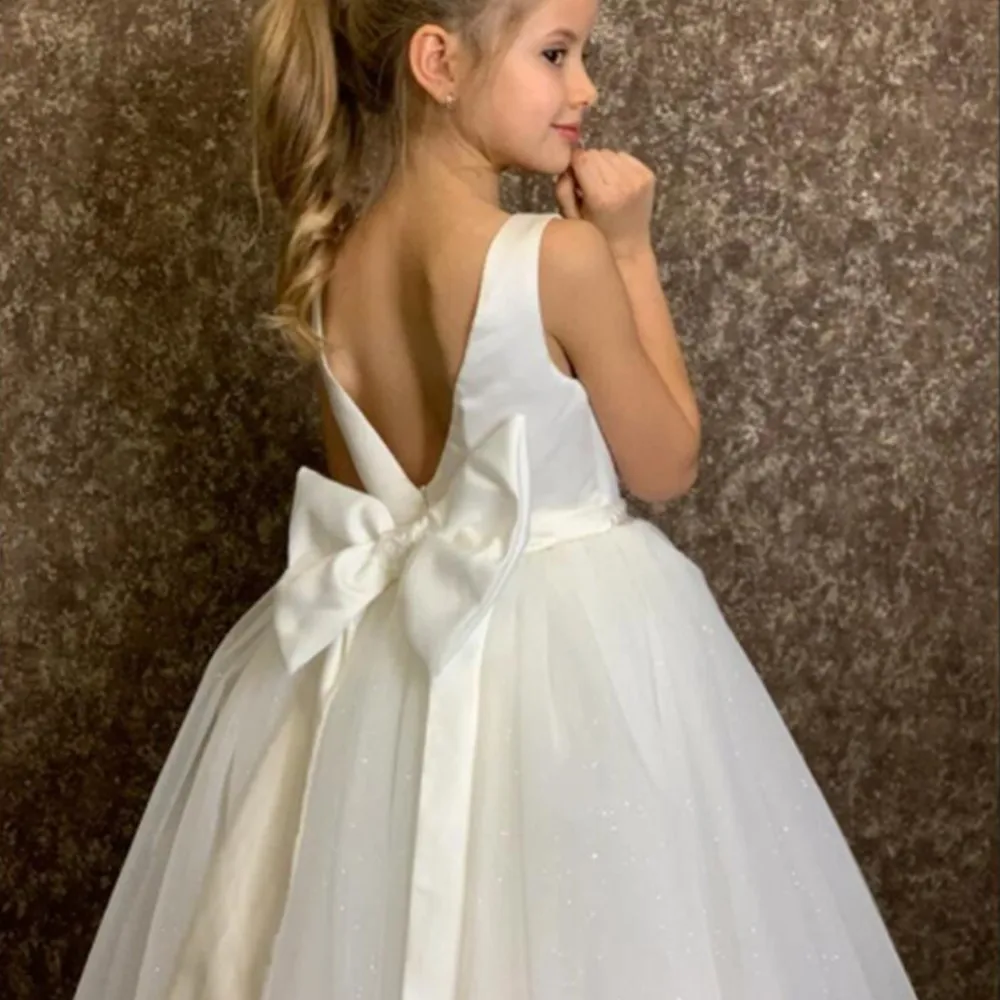 Vestido de baile blanco para niña, vestido de dama de honor para fiesta de boda, vestidos de flores para niña, vestido de Primera Comunión para desfile, Vestido de manga larga con lazo grande