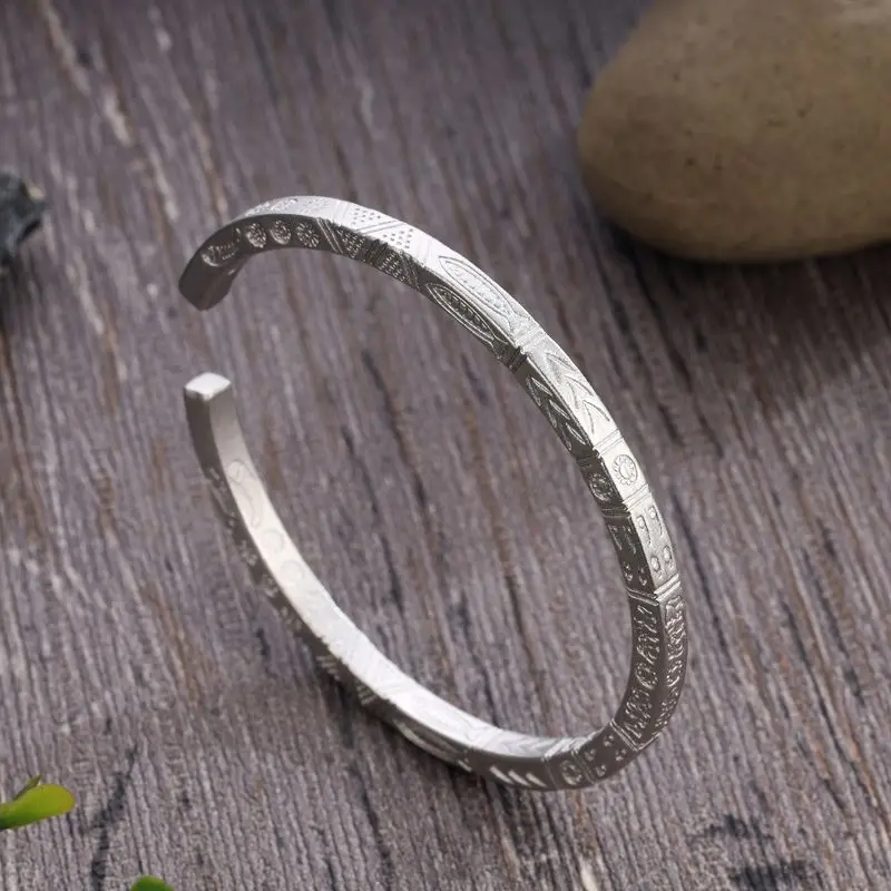 ​ S9999 Fine Silver Square Bangle - Exquisite Open-End Cuff with Auspicious Words, High-End Gift for Bestie & Friends