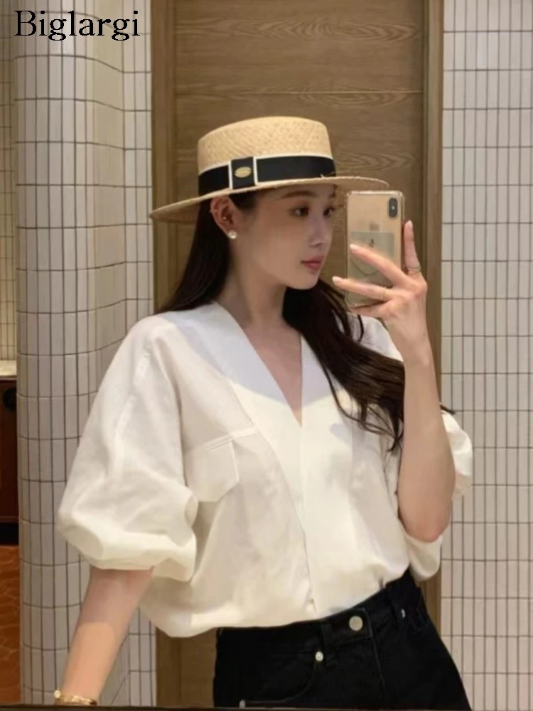 

Женский пуловер с V-образным вырезом и длинным рукавом