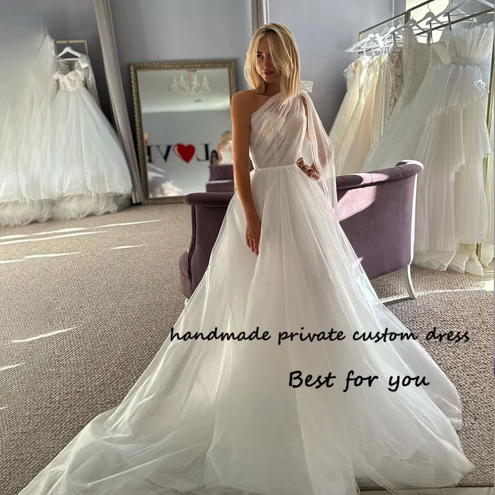 

White One Shoulder A Line Wedding Dresses Pleats Tulle Long Bridal Gowns Elegant Princess Wedding Gowns