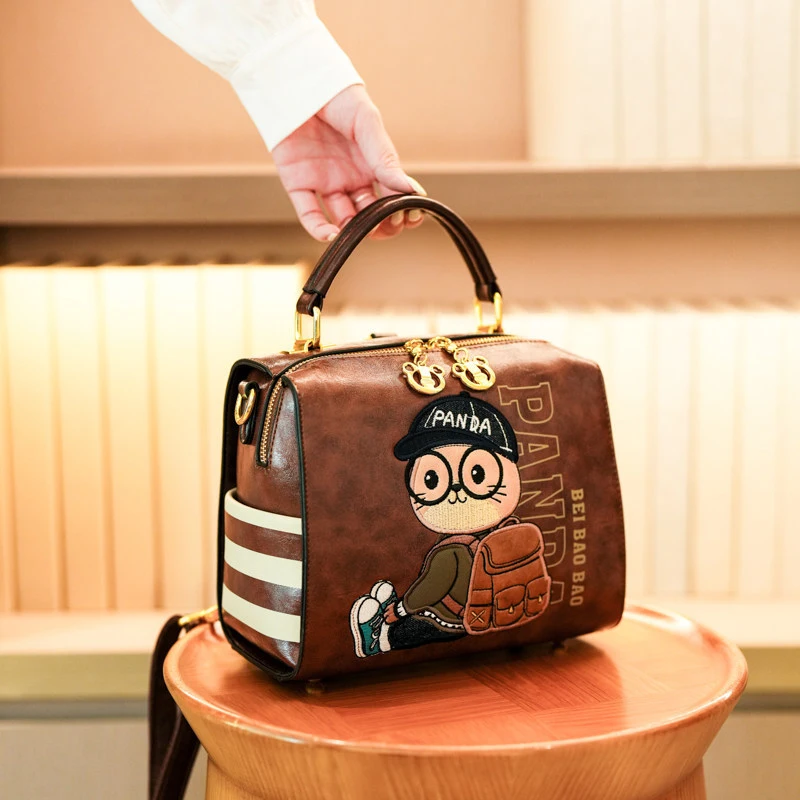 2026 new Korean version backpack versatile shoulder bag women's bag multi-purpose commuting shoulder bag contrasting color diago