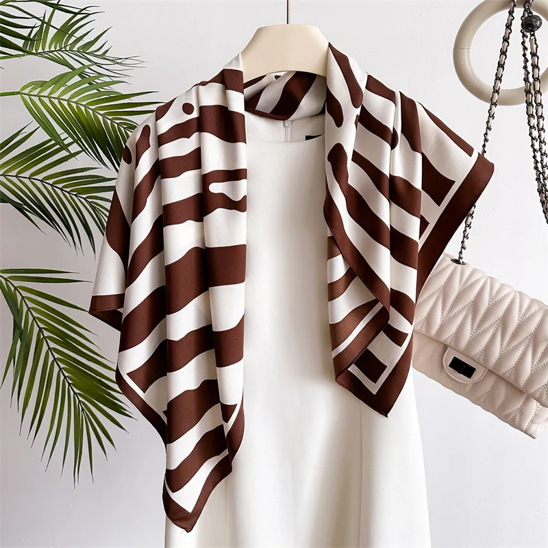 Thumbnail 4 - #4 Cheap Silk Neck Scarf Worth Buying