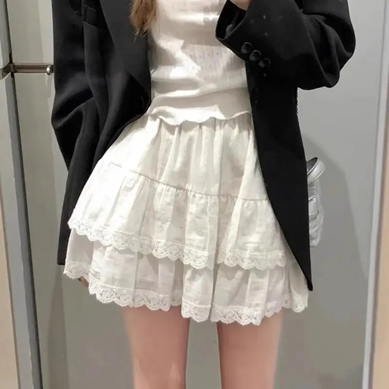 Short skirt women's spring/summer 2026 new high waisted fluffy A-line ballet style half skirt women