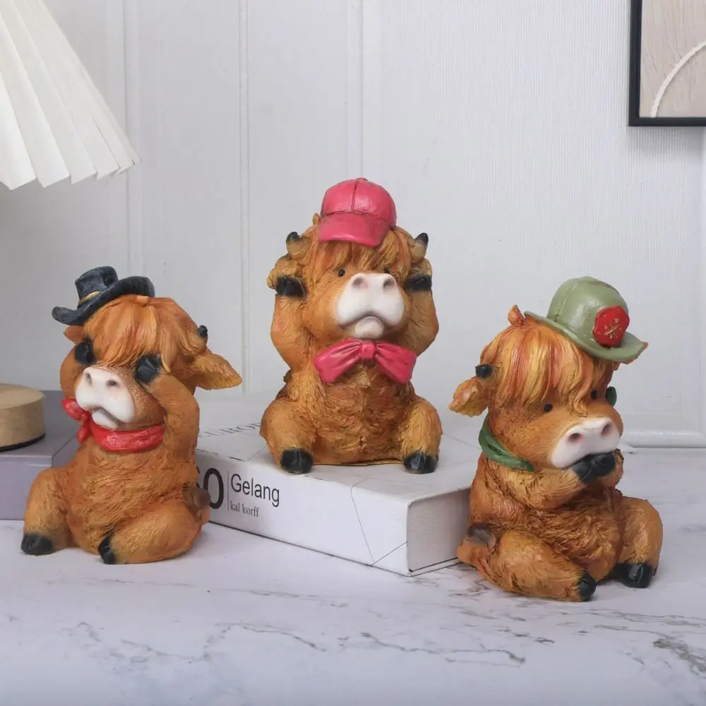 樹脂製漫画風牛の置物、リアルな手作りハイランド牛の装飾、動物フィギュア、動物アクションフィギュア、デスクトップ装飾