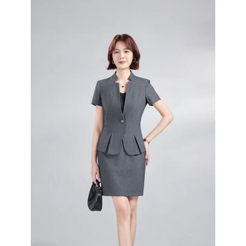 

Black short-sleeved suit set for women, summer professional attire, elegant two-piece formal outfit for commuting and job interv