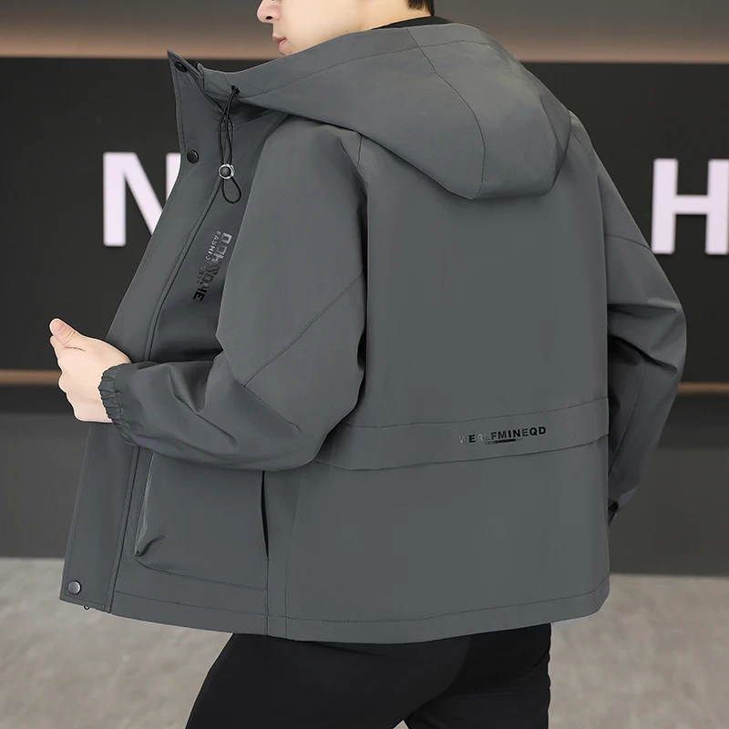 

Мужская повседневная рабочая куртка 2026: Новинка весна-осень, молодежная, в американском стиле, с капюшоном, ветрозащитная, на молнии, с карманами, длинный рукав