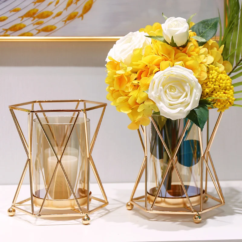 simple and creative metal floral vase, living room table, artificial flower wine cabinet decorations, glass ornaments.