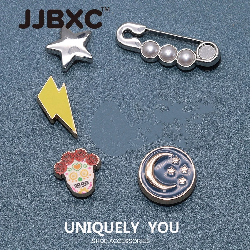 

JJBXC CHARM Shoe Buckle Shoe Accessories Metal American Team Shield DIY Fashion Shoes Accessories Suitable for cross Shoes