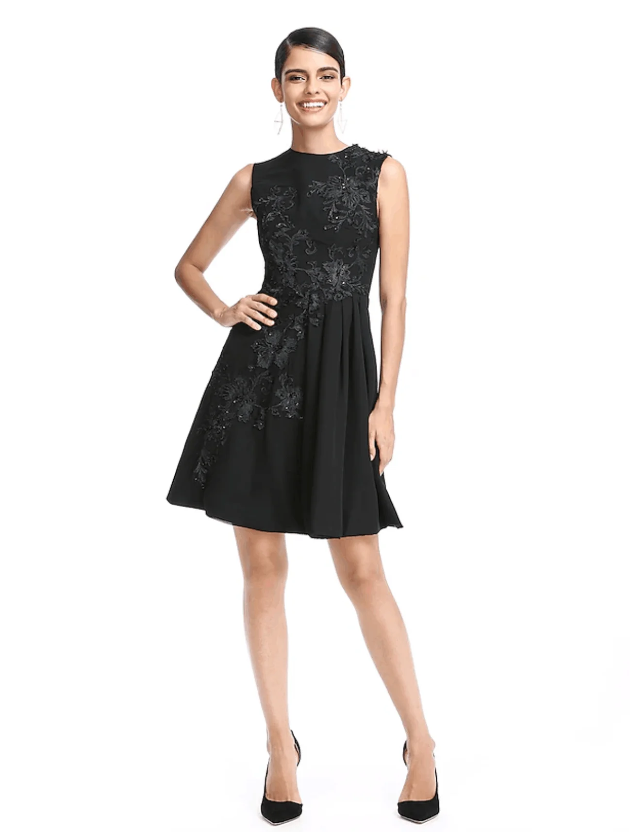 

Simple Scoop Stretch Fabric Neck Sequin Appliques A-Line Knee-Length Cocktail dresse