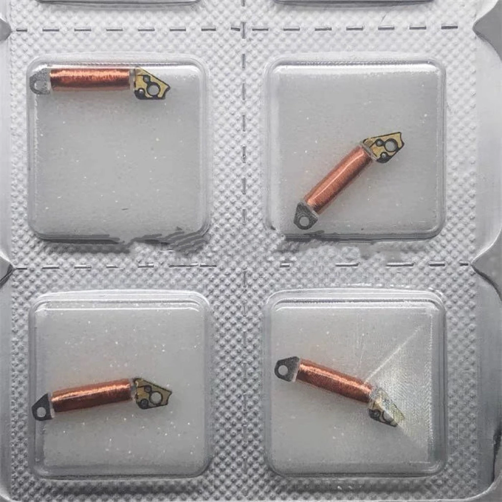 Quartz movement 2035 coil 2035 circuit board integrated board 2105 circuit board 2005 circuit board 2015/215/2305
