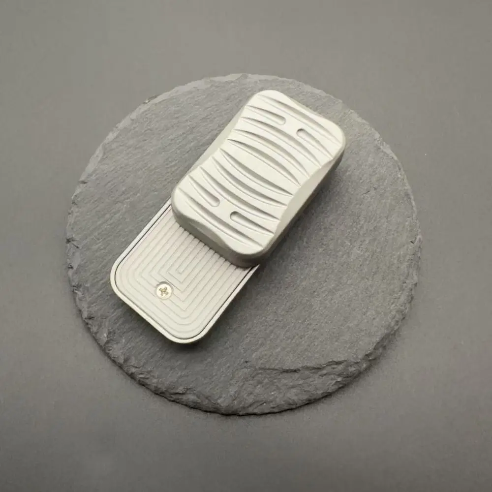 ของเล่นโลหะแบบสไลด์ ดีไซน์เพื่อการผ่อนคลาย ระบบแม่เหล็ก EDC ช่วยลดความเครียด บัตรแม่เหล็กแบบกด