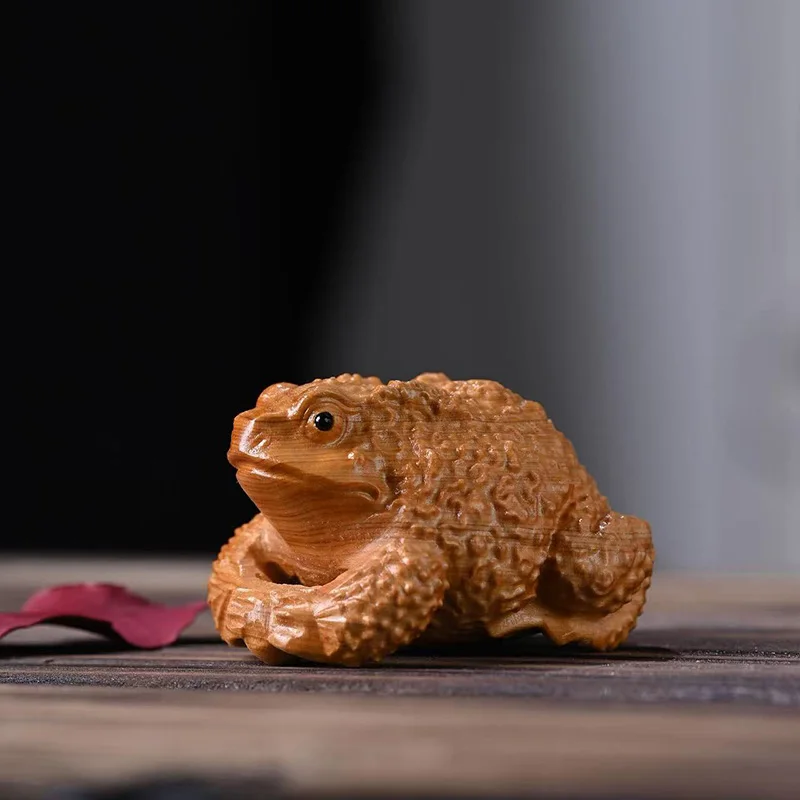 Natural Cypress Golden Toad Sculptures and Figurines Chinese Frog Mascot Home Room Office Wealth Luck Feng Shui Decor