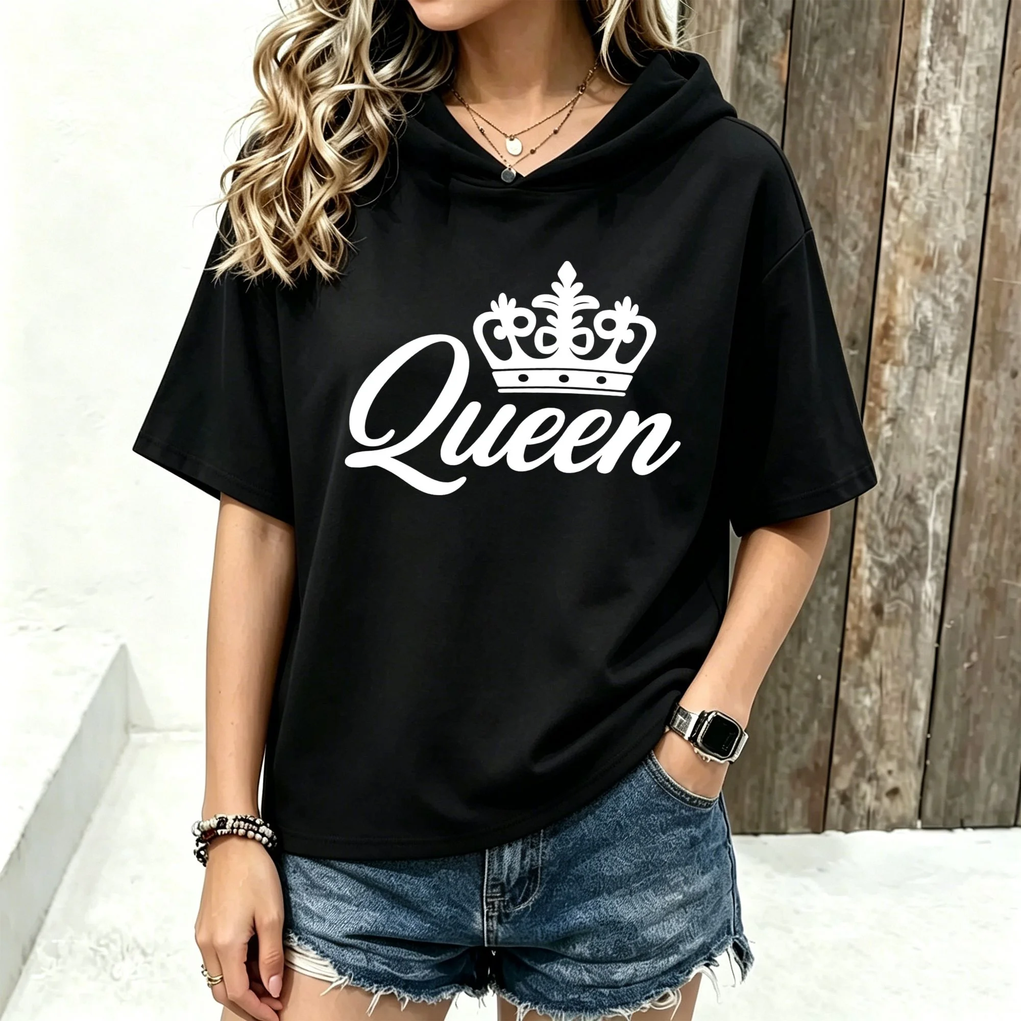 Casual Short-sleeved hoodie Short-Sleeve Pullover For Women Featuring A Graphic Of A Crown And The Word 'Queen', Perfect For Spring And Summer Fashion, Versatile Top Unisex