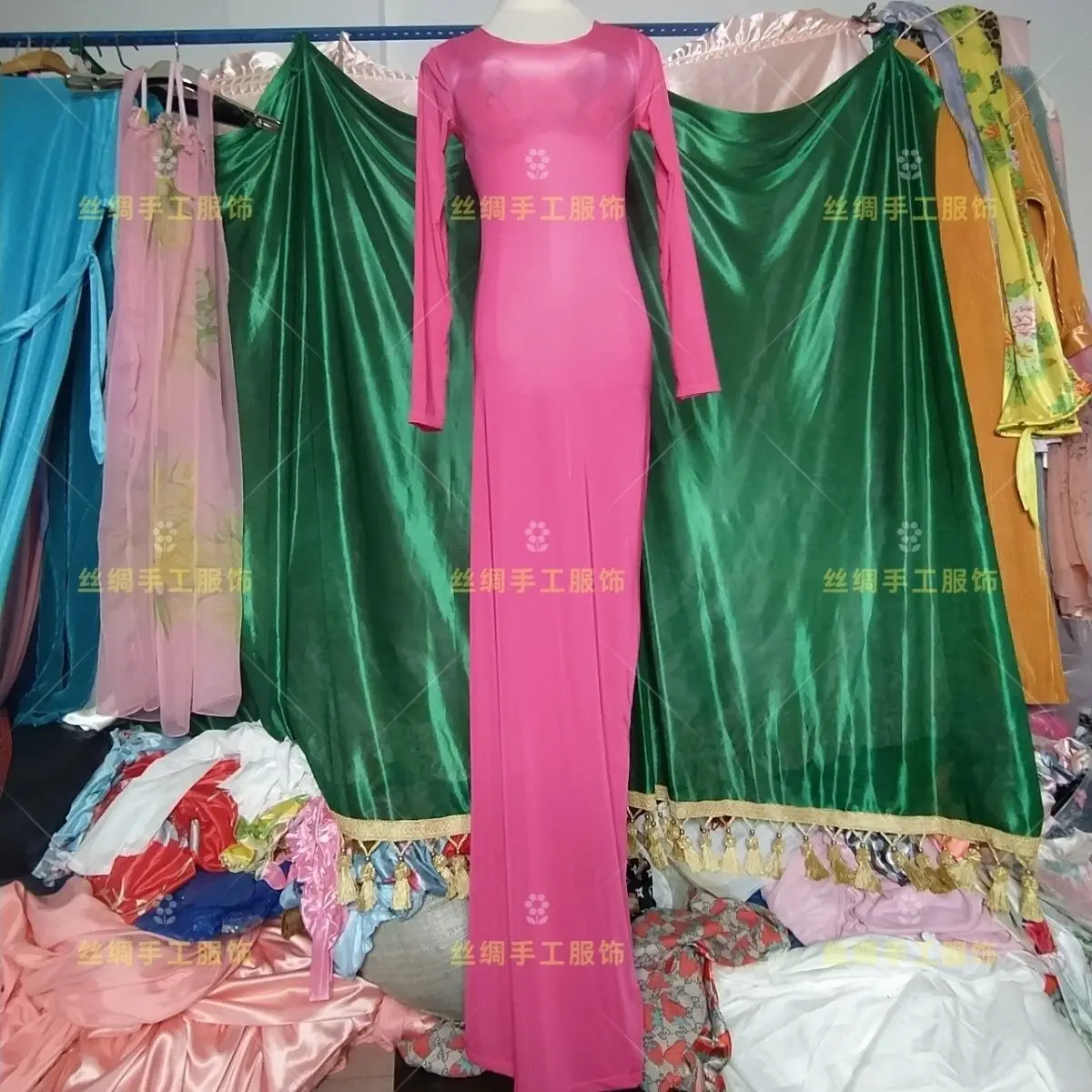 

Glossy Ultra-thin Women Satin Long Sleeve Slim Bodycon Dress Plus Size Sleeping Pajamas Robe