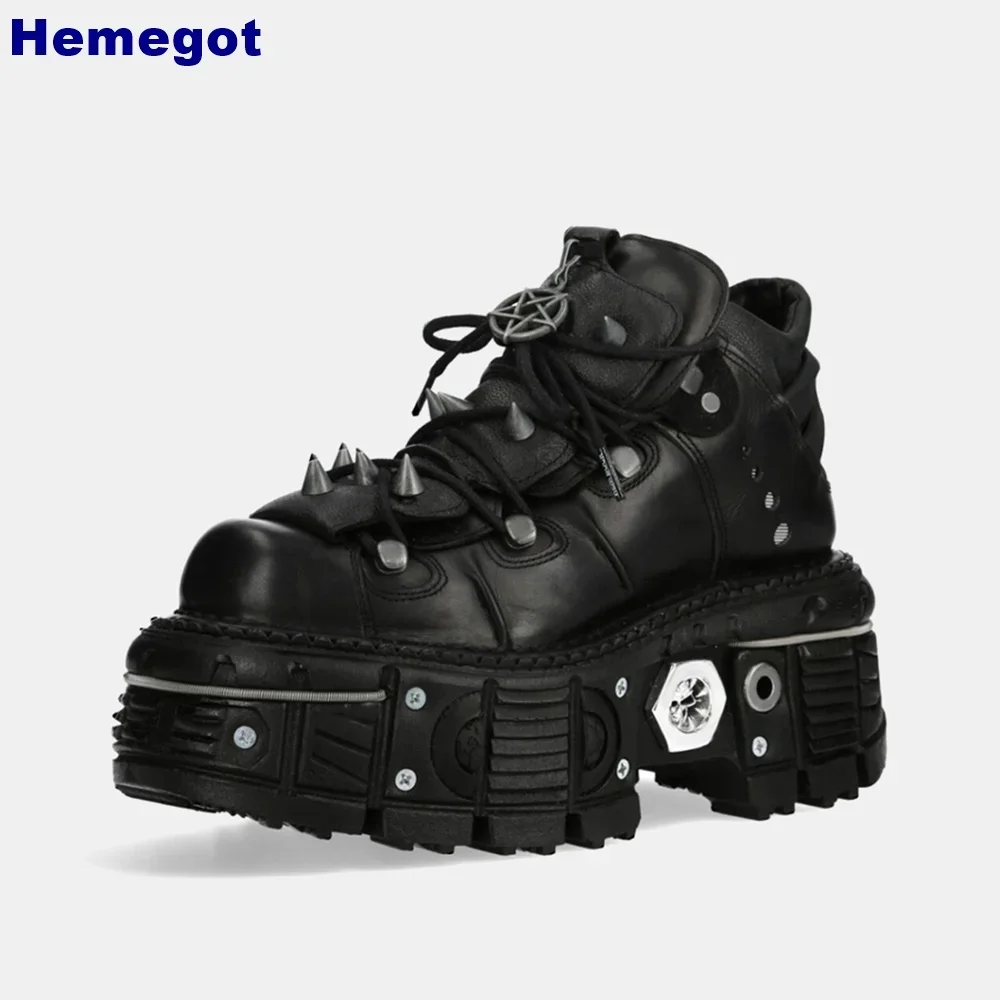 Thick Sole Star Metal Rivet Short Boots New Black Fashion Women\'s Casual Motorcycle Boots Street Punk Rock Lace-Up Sports Shoes