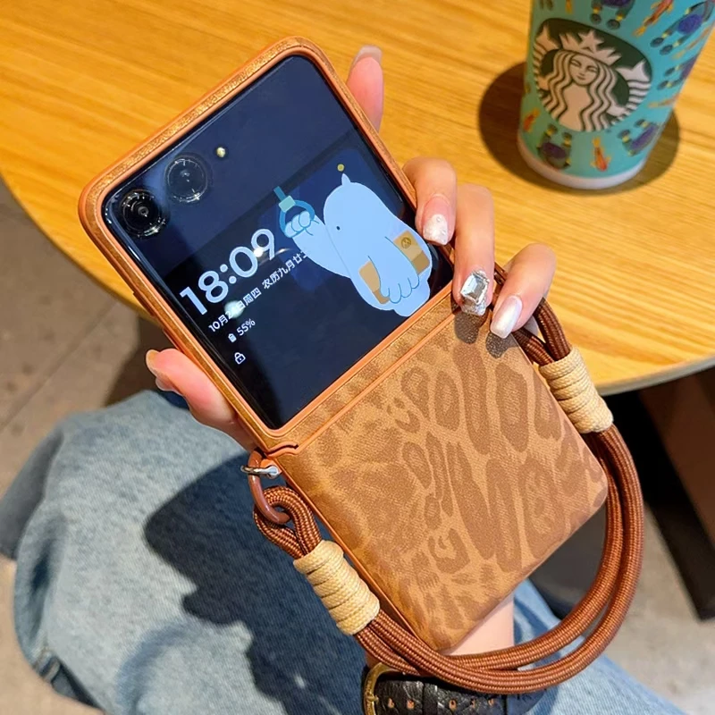 

Matte Leopard Pattern PU Leather Case For Motorola RAZR 60 50 Ultra Plus RAZR2025 2024 Hinge Armor Back Cover Shell + Strap