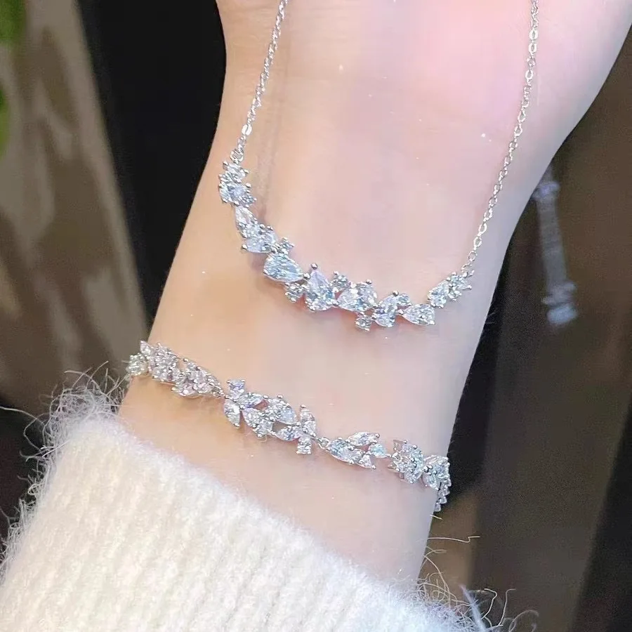 Ins Popular Wisteria Flower Bracelet Female Shiny Zircon Smile Sweet Necklace Brecelet Women Minority Design Jewelry Wholesale