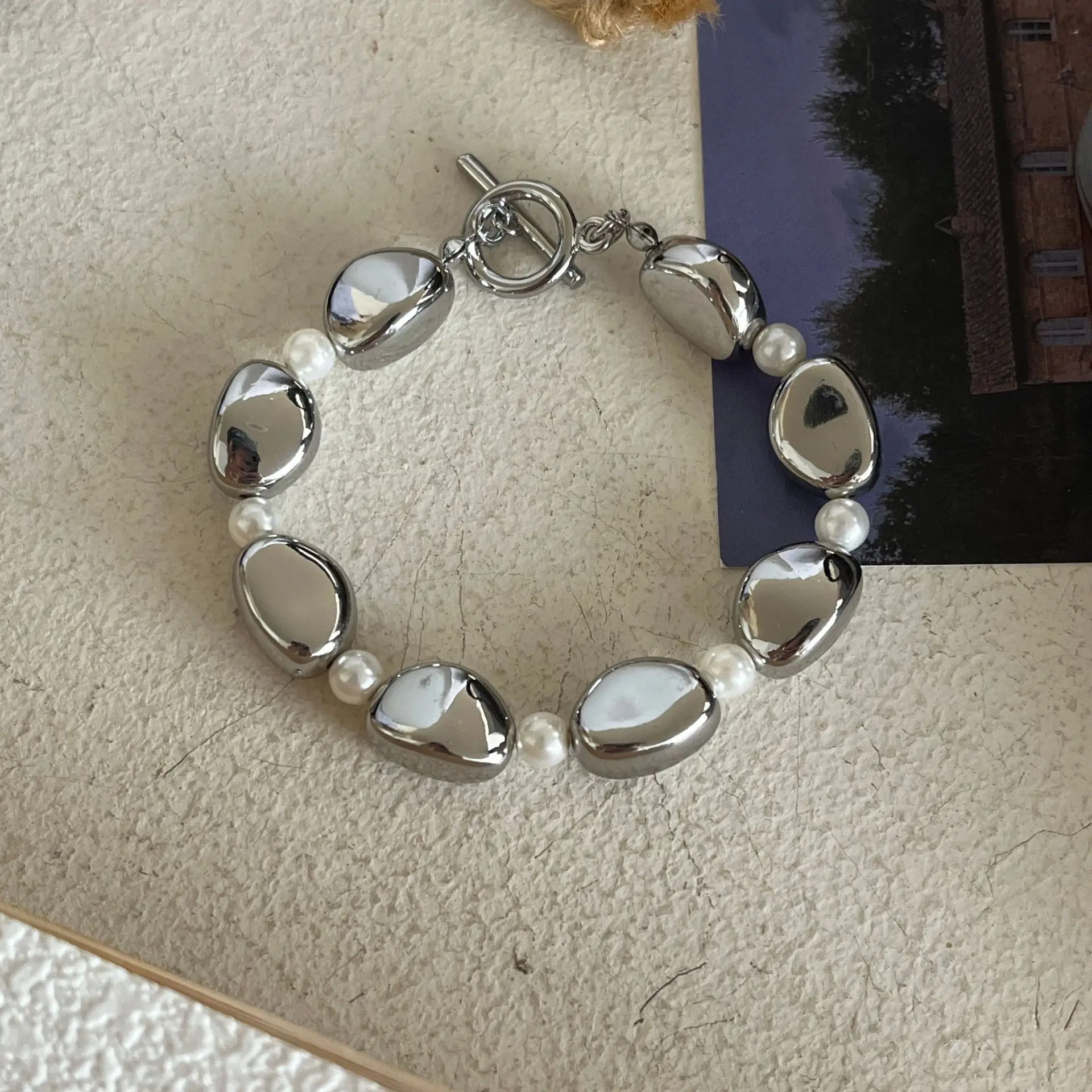 Bracelet plaqué cuivre et argent pour femme, tempérament vintage, irrégulier, bijoux de fête, cadeau pour fille, vente en gros